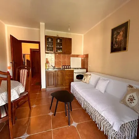 קוטור Apartment With Sea View מראה חיצוני תמונה